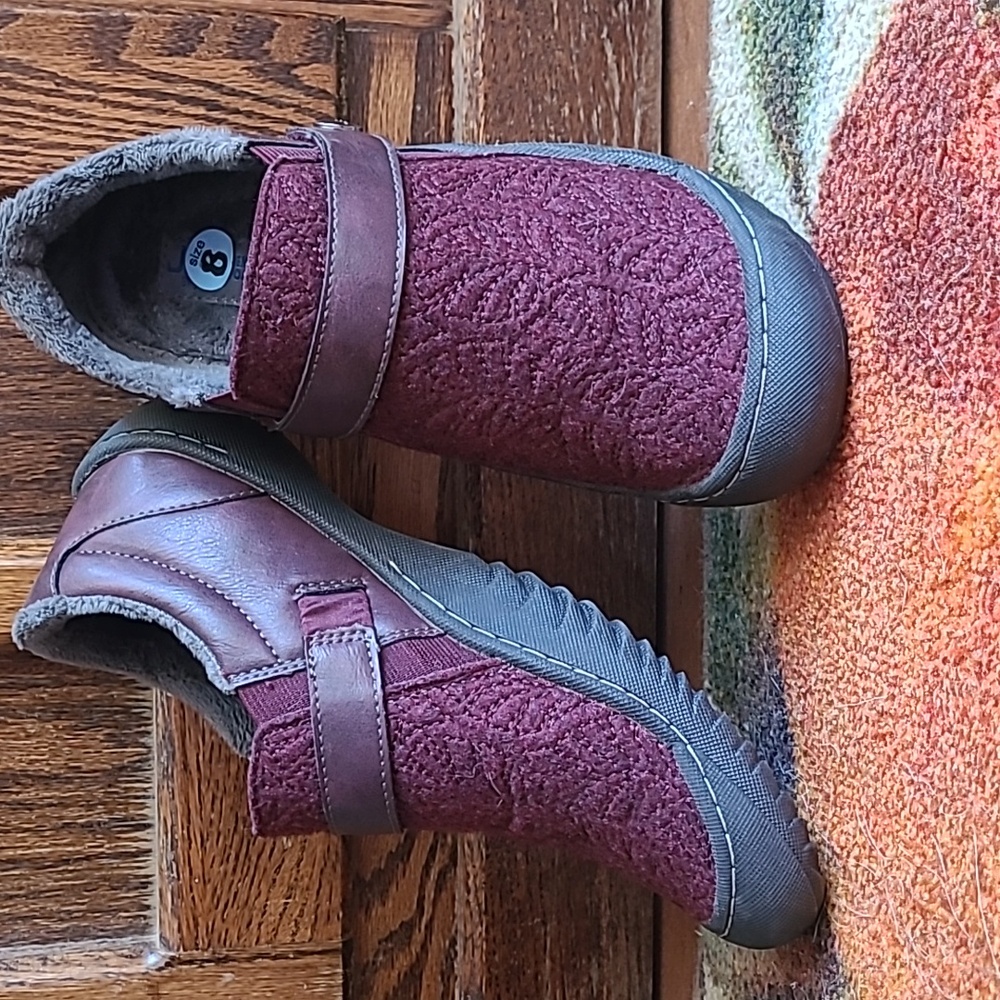 JBU by Jambu Blakely Encore Burgundy Wool Shoe Size 8